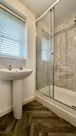 Photo 19- click for photo gallery